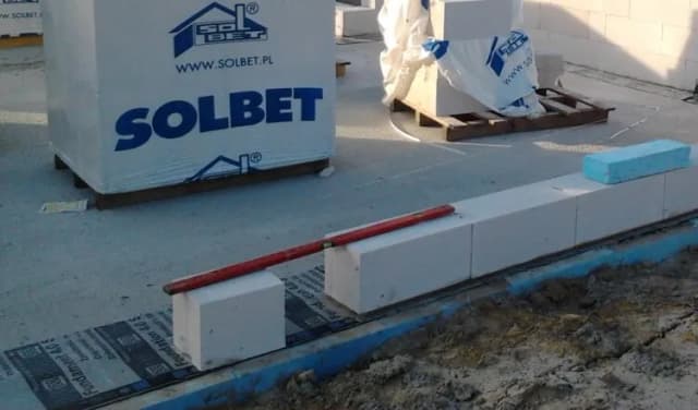 Jaka papa na fundament – uniknij błędów przy wyborze materiału